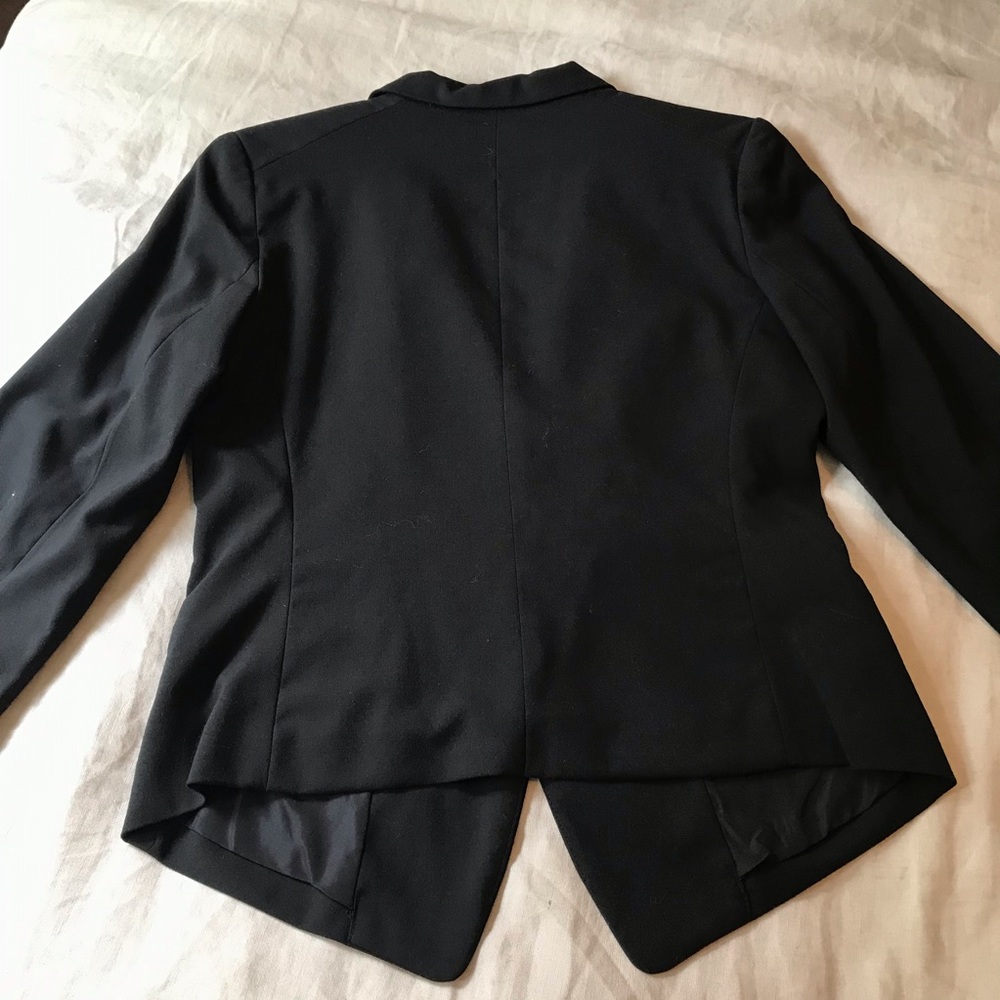 Cropped Blazer - Picture 4 of 4